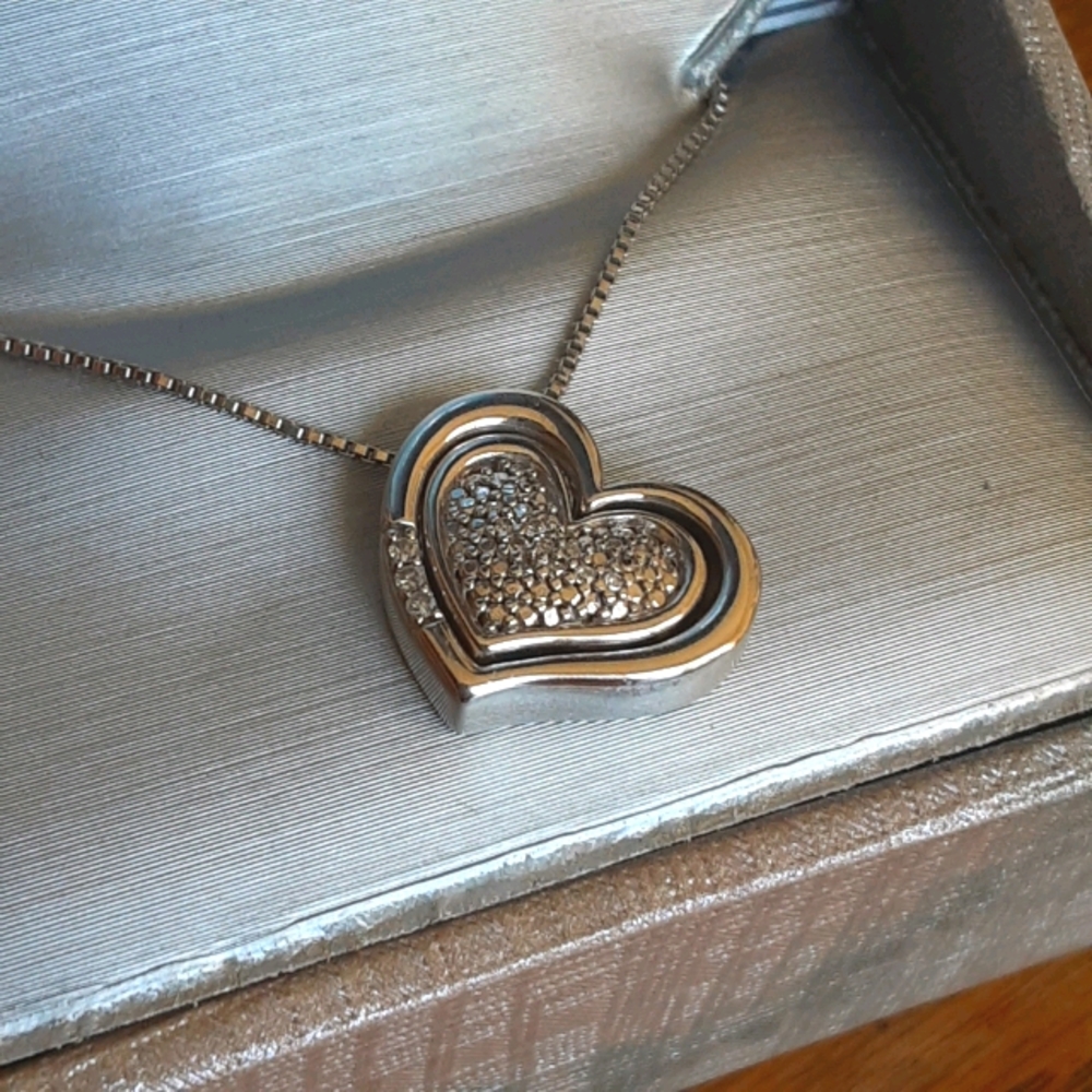 Zales sterling silver heart necklace
